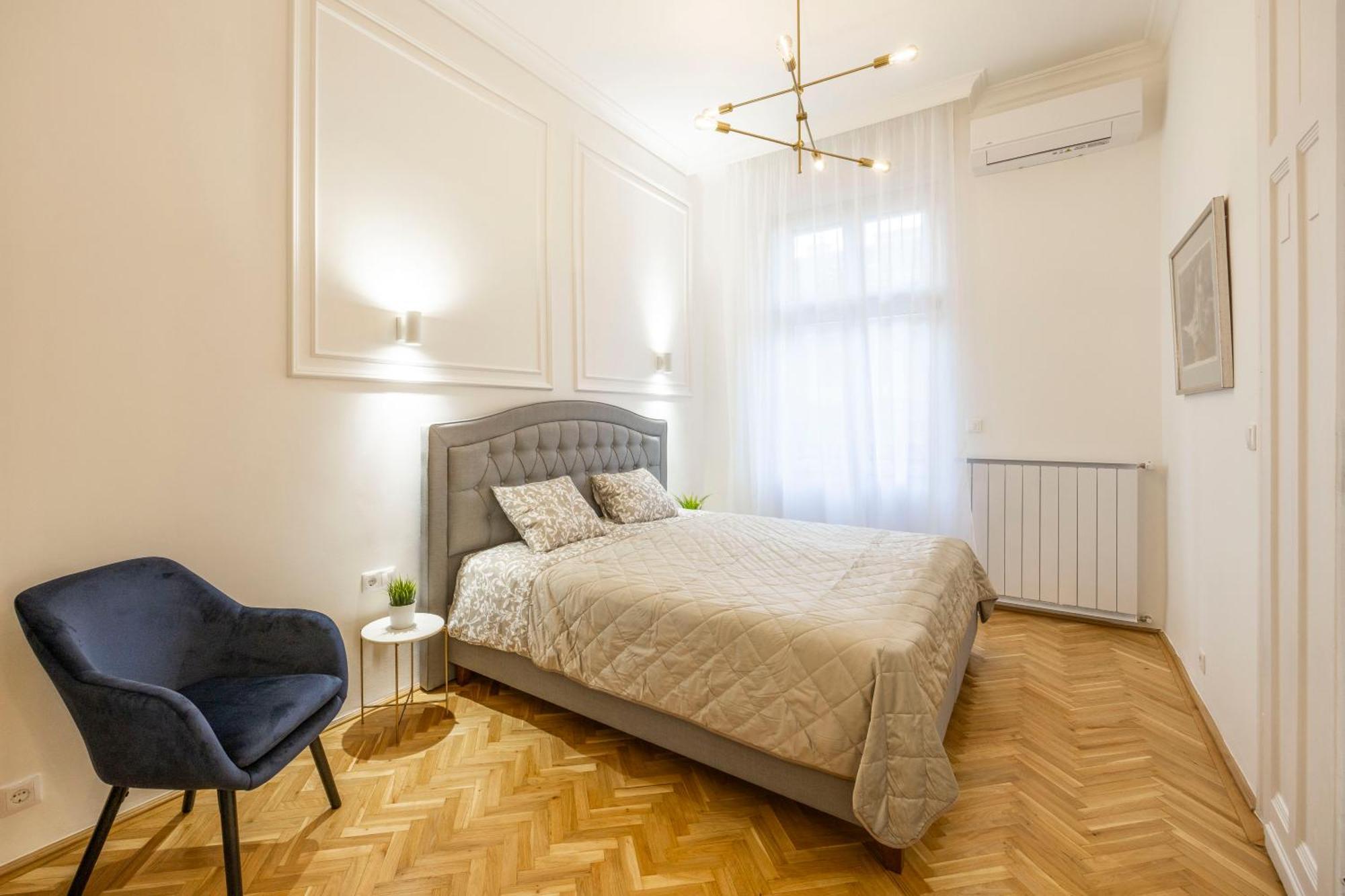 Luxurious Central 4Bedrm 3Bathrm Residence W/ Balcony Budapest Bagian luar foto