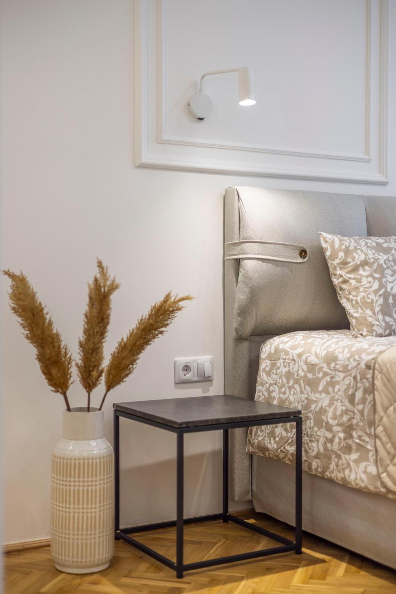 Luxurious Central 4Bedrm 3Bathrm Residence W/ Balcony Budapest Bagian luar foto